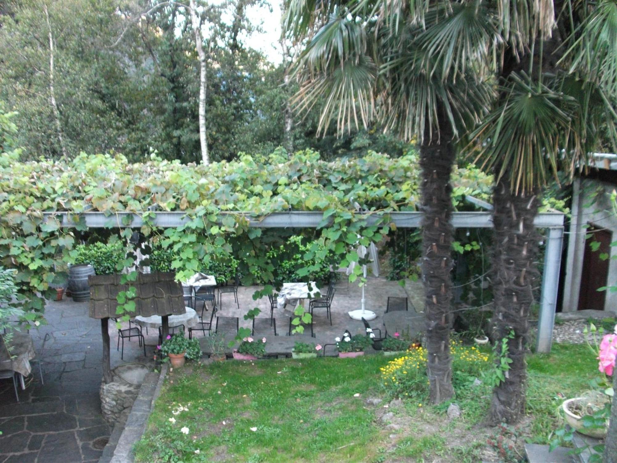 Grotto Pergola Bed & Breakfast Giornico Ngoại thất bức ảnh